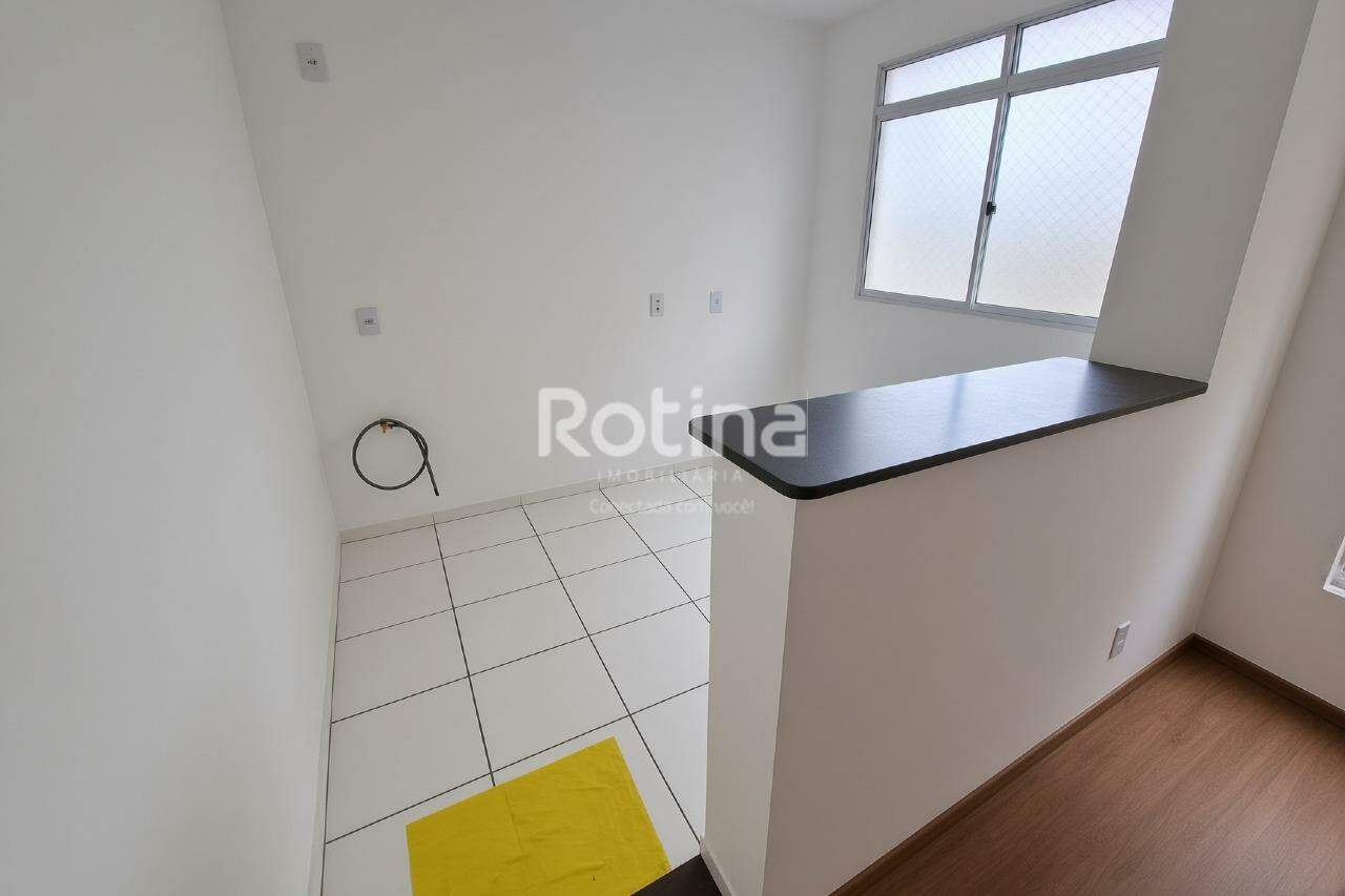 Apartamento à venda em Pacaembu, Uberlândia - R$ 170.000